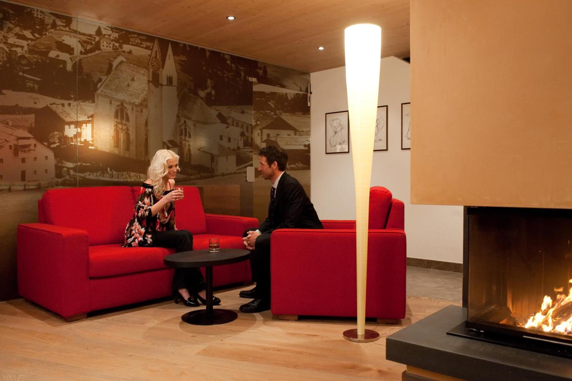 Cavallino 3* Badia (South Tyrol)