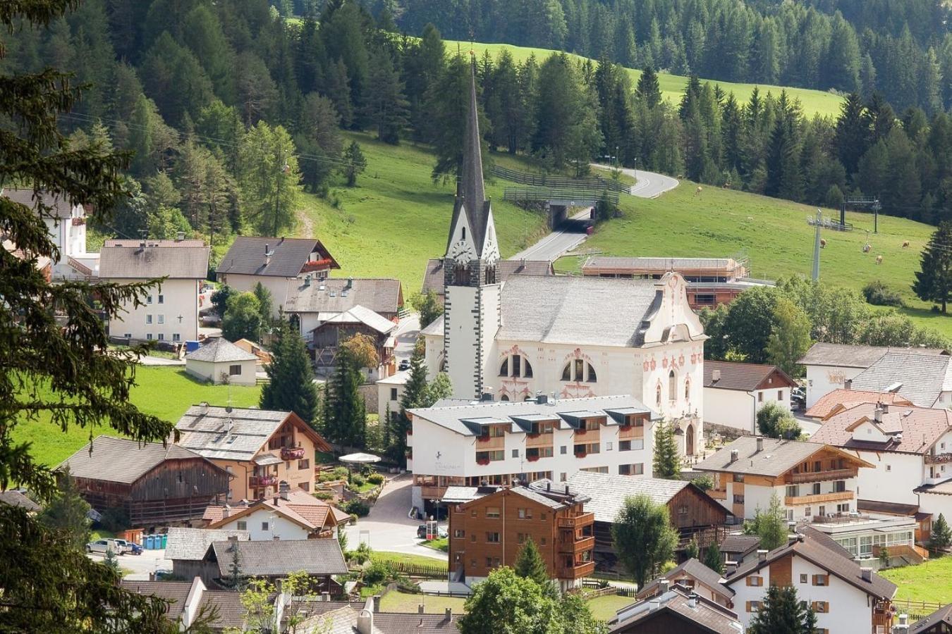 Hotel Cavallino Badia (South Tyrol)